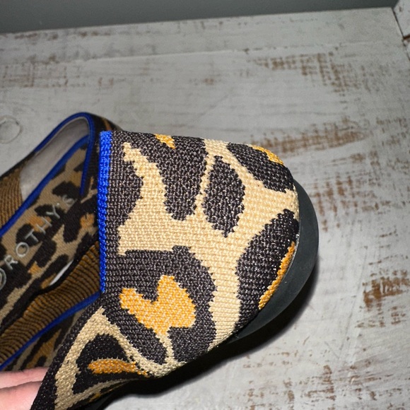 Rothy's big cat leopard print- the point flats - Picture 14 of 16